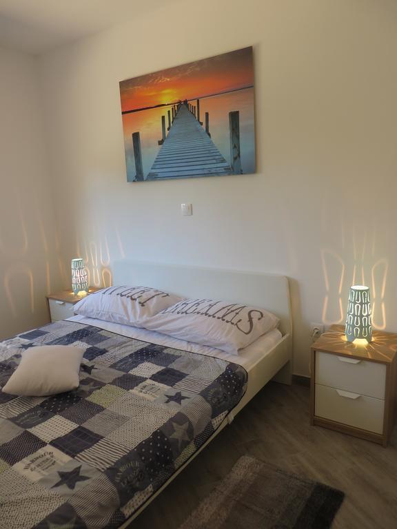 Apartments Karaba Pakoštane Екстериор снимка