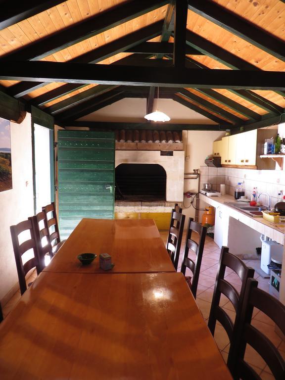 Apartments Karaba Pakoštane Екстериор снимка