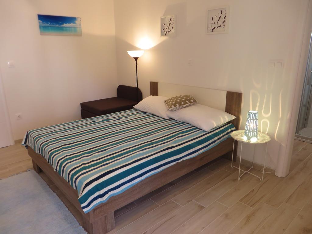 Apartments Karaba Pakoštane Екстериор снимка