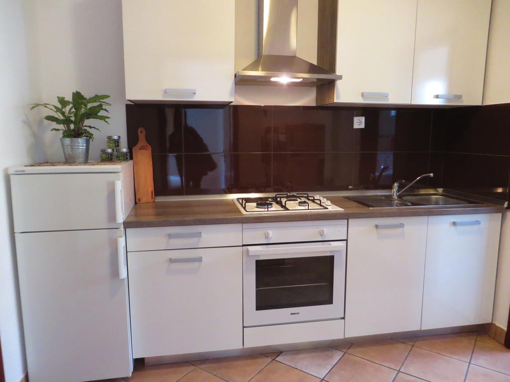 Apartments Karaba Pakoštane Екстериор снимка